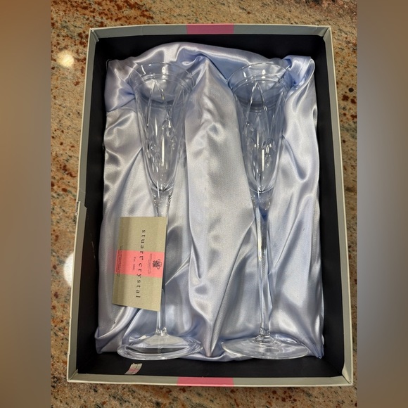 Stuart Crystal Romance Flute Pair 2 Champaign Flutes In Box - Picture 4 of 11
